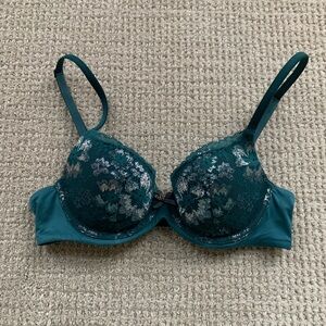 Victoria’s Secret Body By Victoria lined lace Demi bra